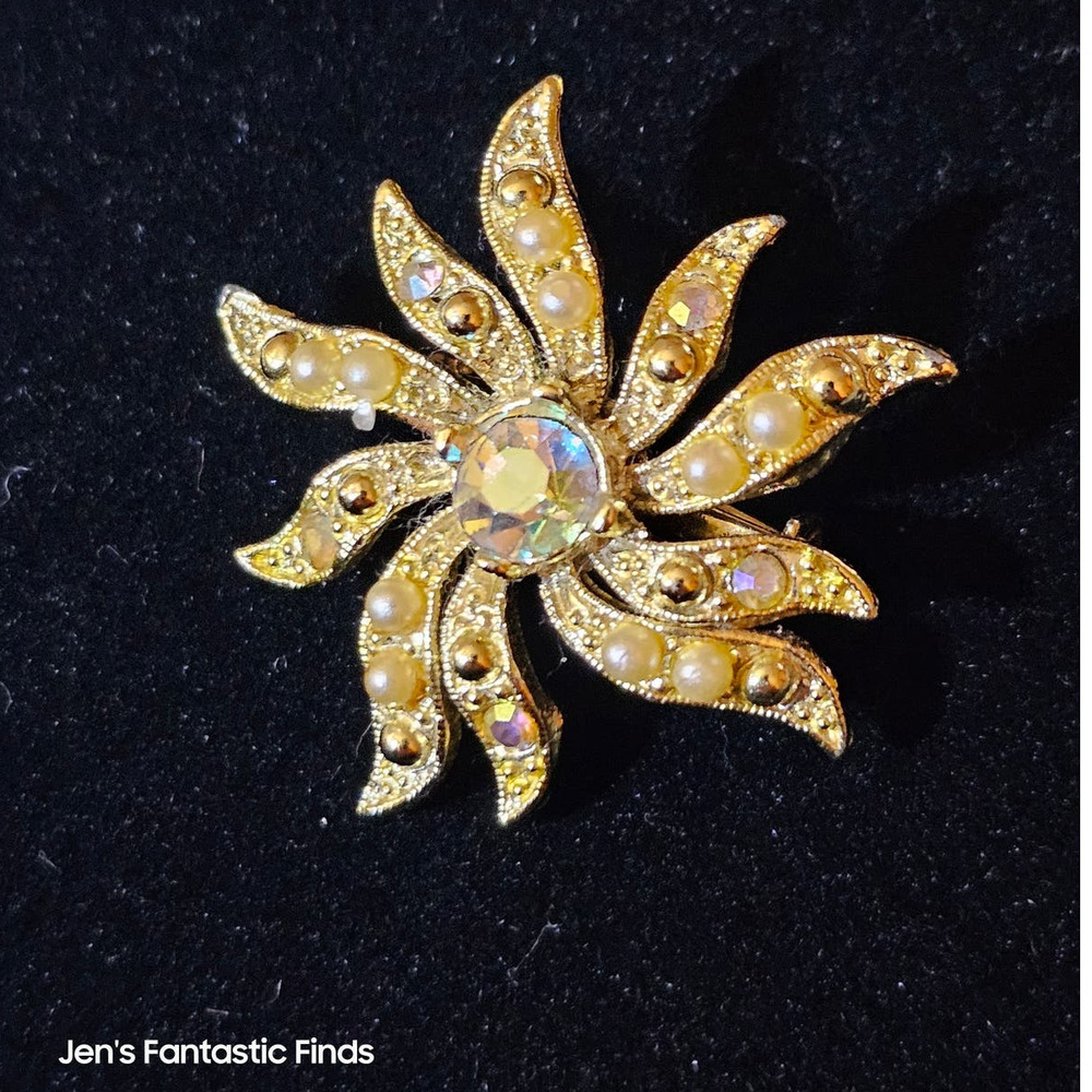Vintage AB Sun Pin Pendant‎ Brooch Pin